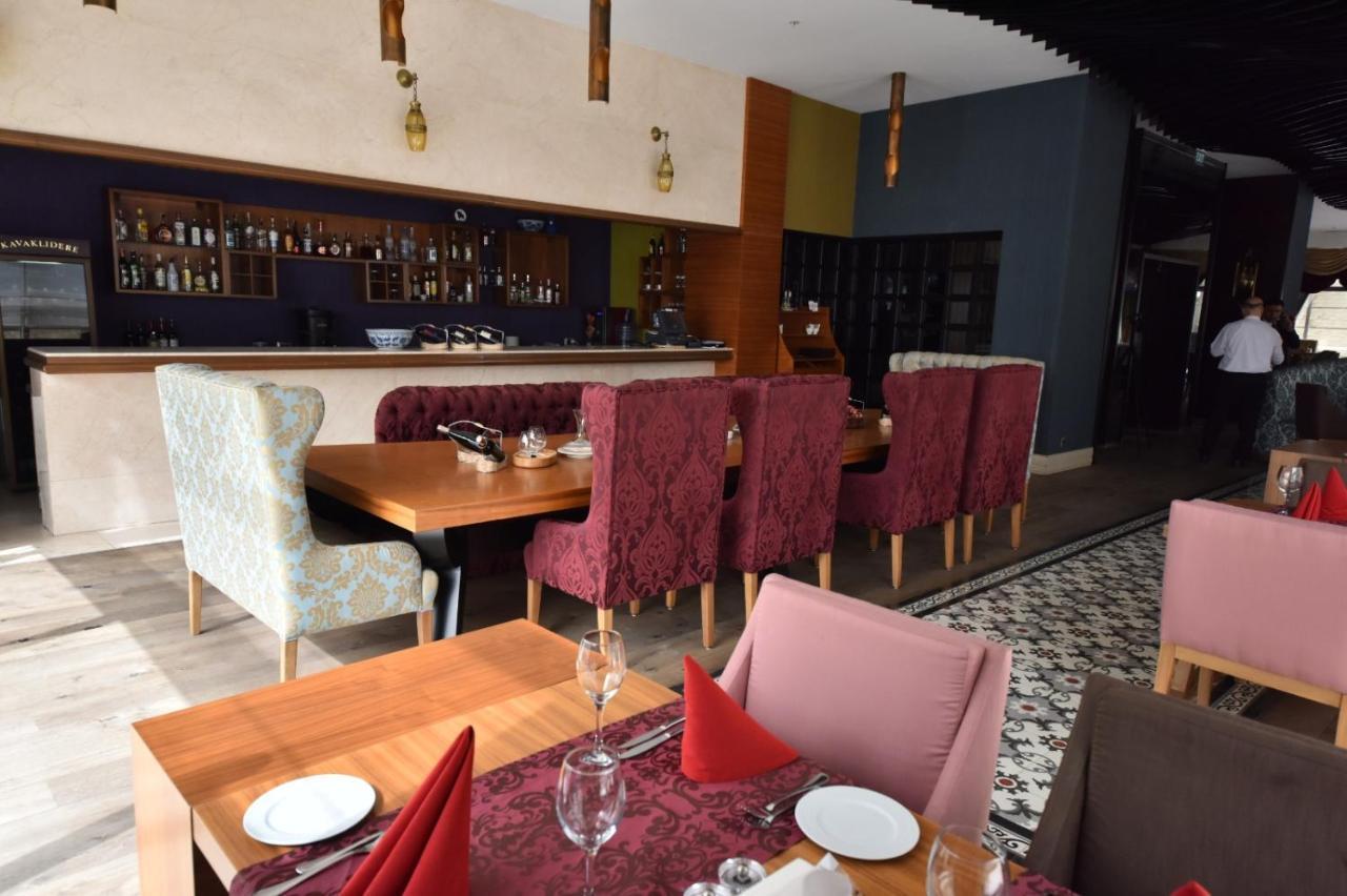 فندق اسطنبول غونين المظهر الخارجي الصورة Restaurant in the hotel