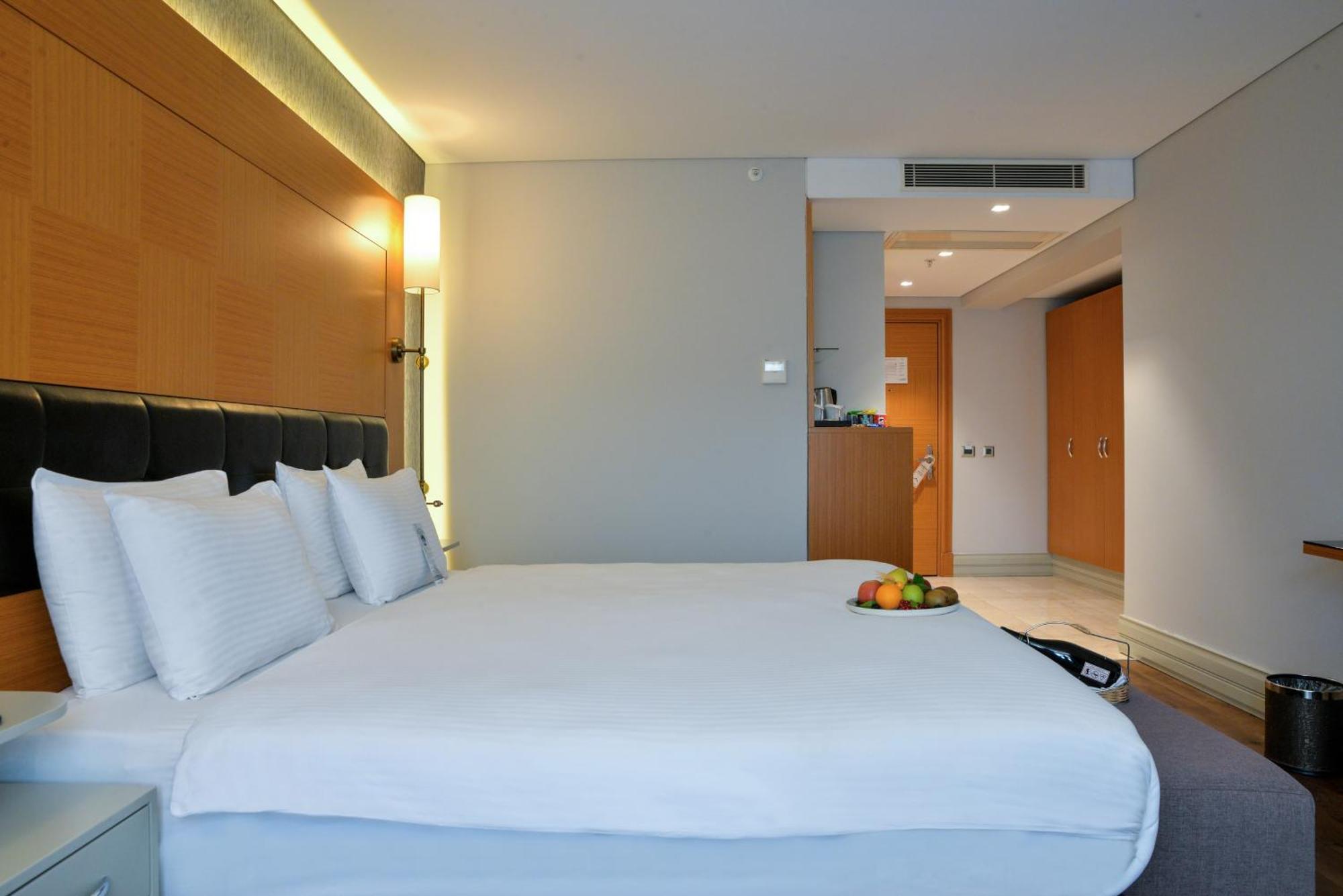 فندق اسطنبول غونين المظهر الخارجي الصورة A room at the hotel